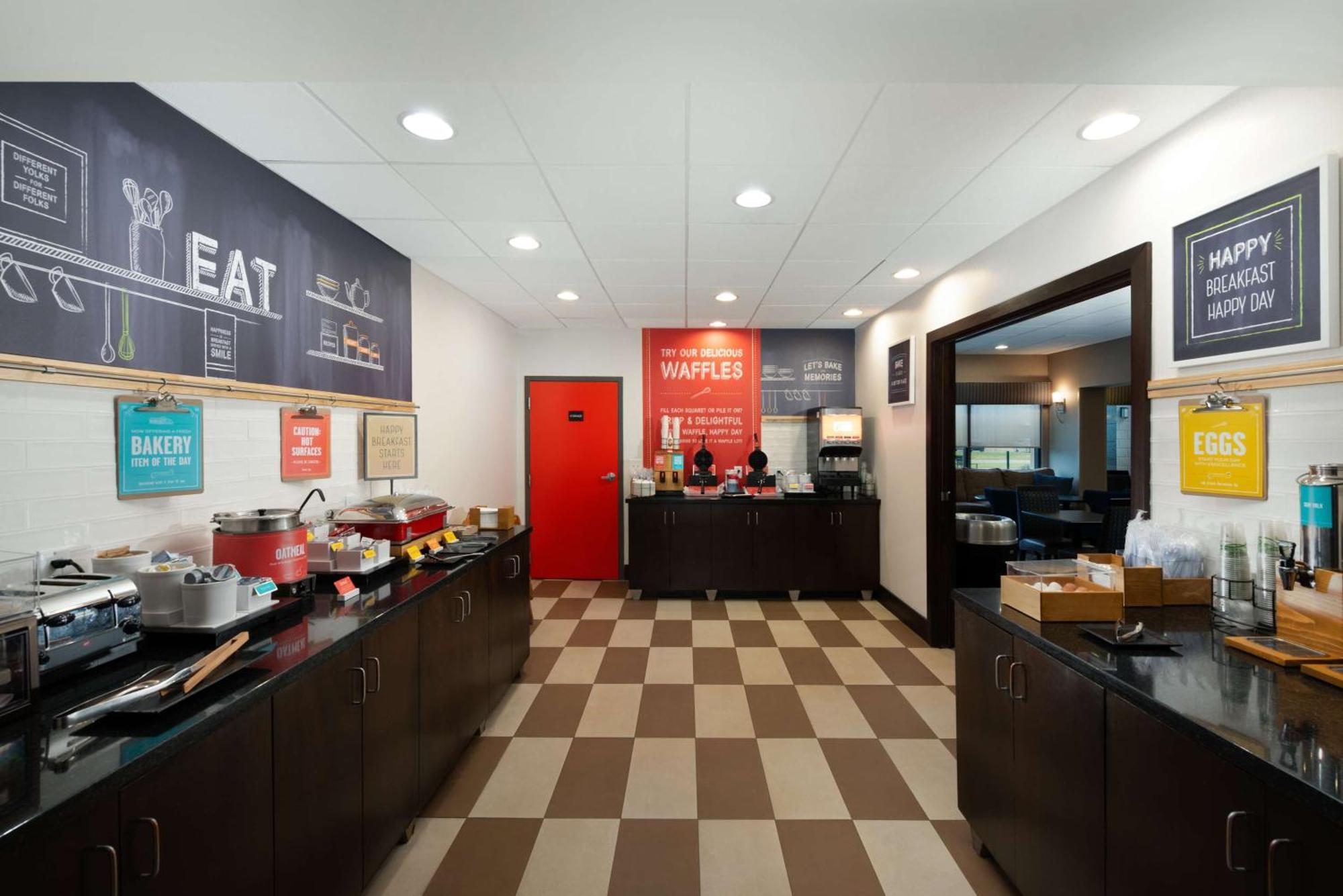 Hampton Inn Tuscaloosa - East Экстерьер фото