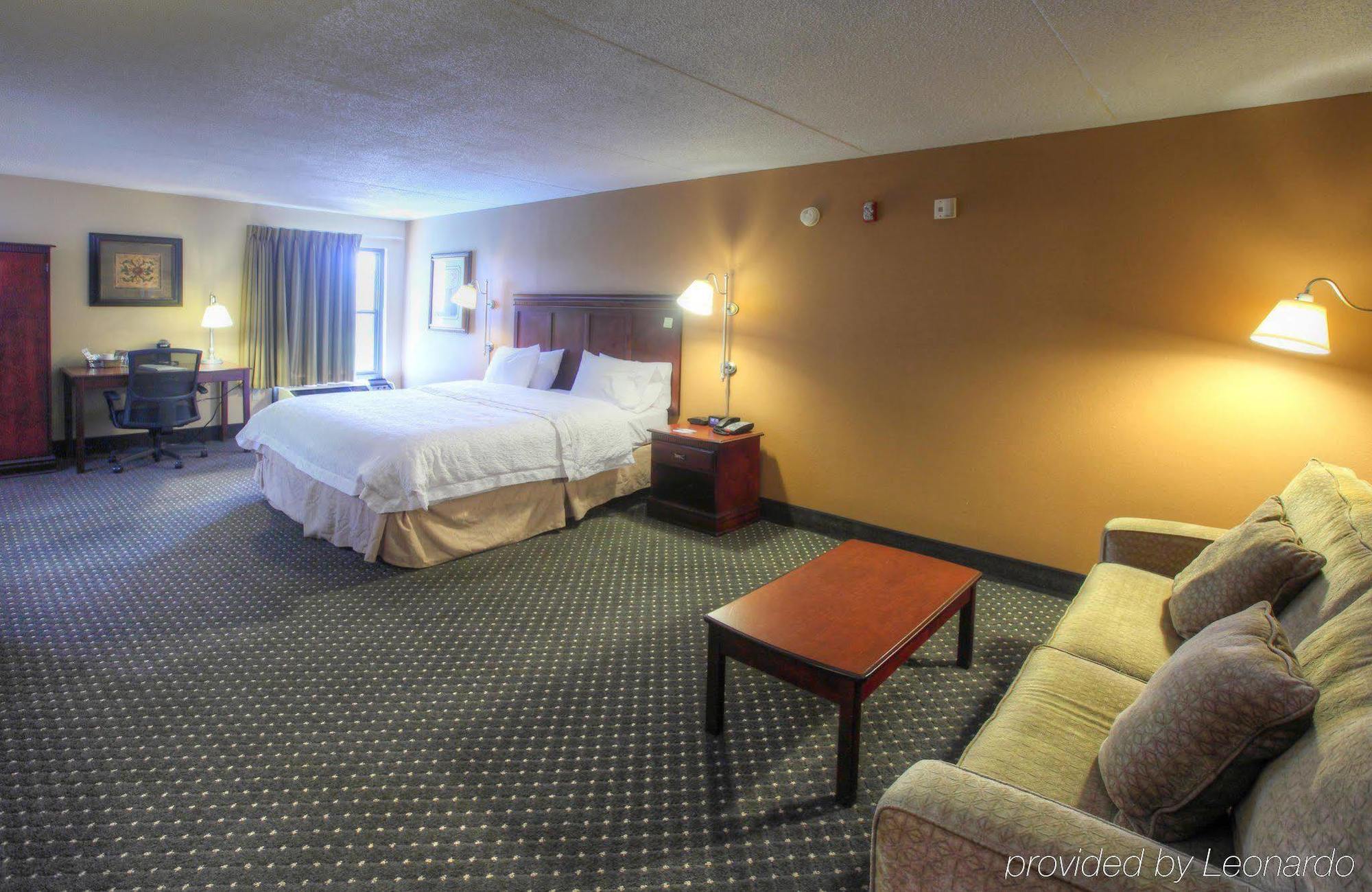 Hampton Inn Tuscaloosa - East Экстерьер фото