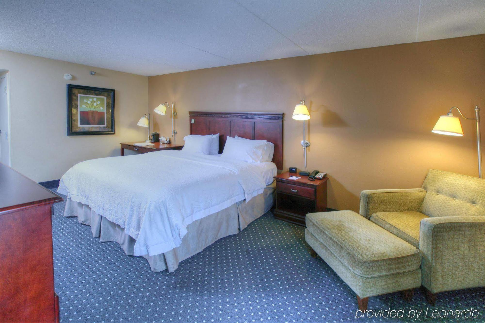 Hampton Inn Tuscaloosa - East Экстерьер фото