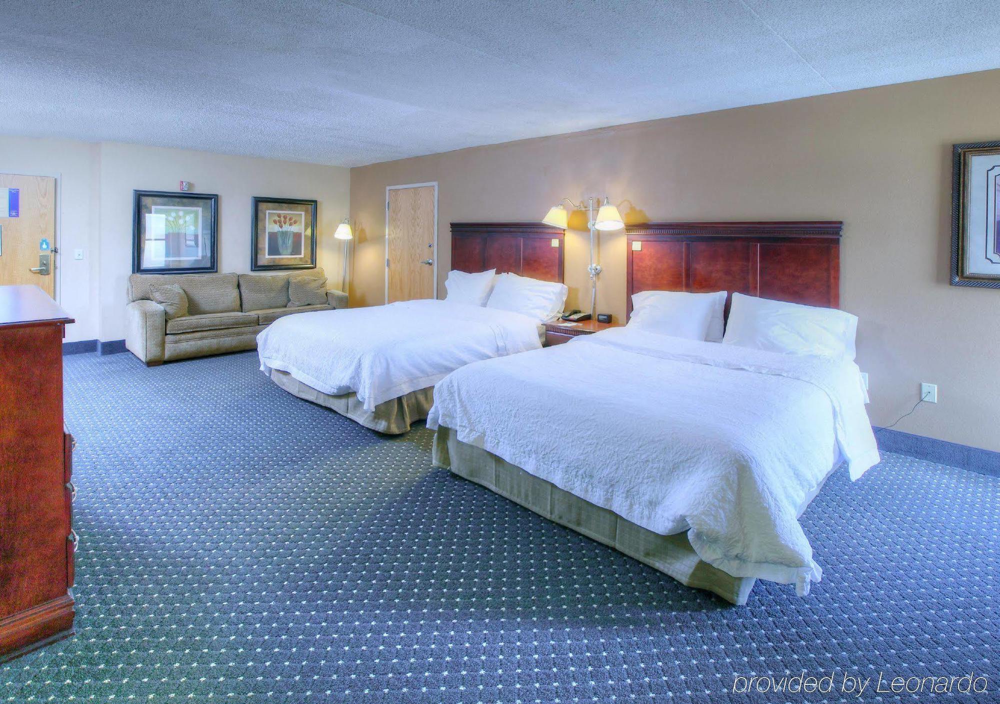 Hampton Inn Tuscaloosa - East Экстерьер фото