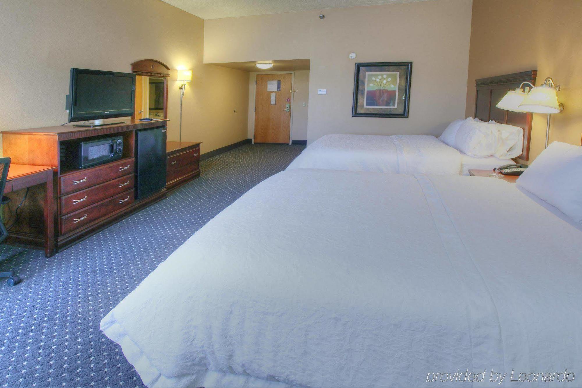 Hampton Inn Tuscaloosa - East Экстерьер фото