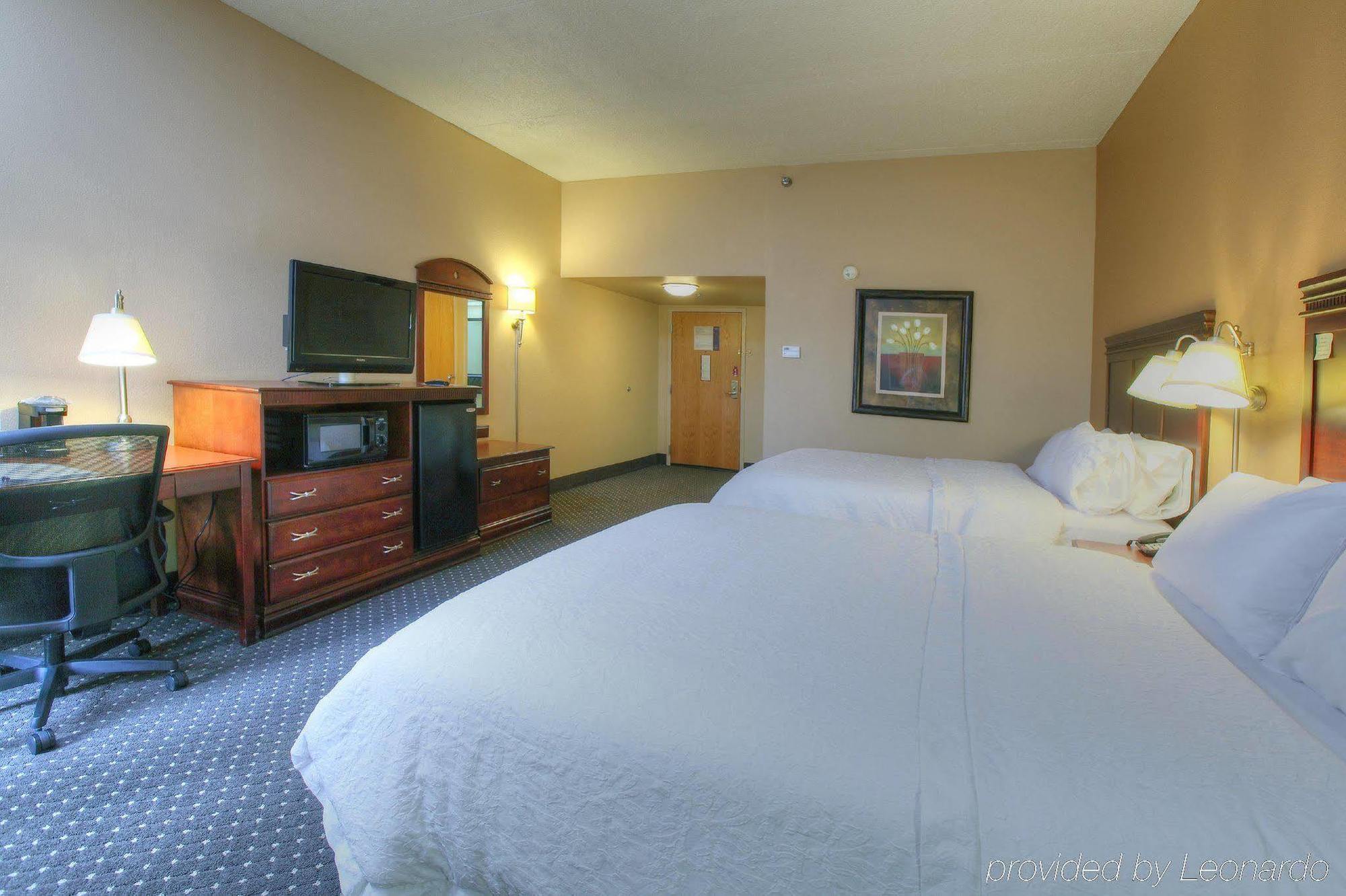 Hampton Inn Tuscaloosa - East Экстерьер фото